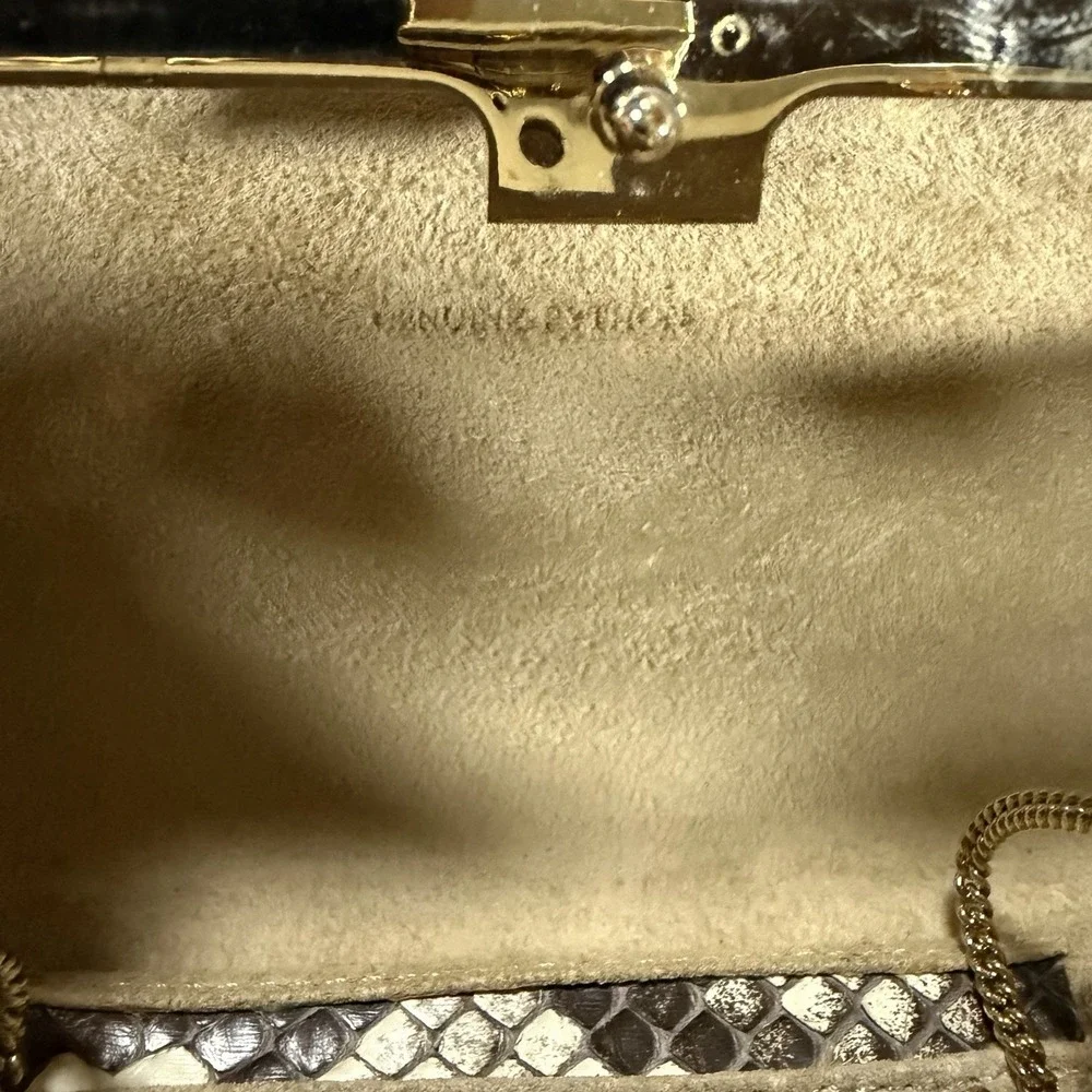 Cape Cobra Genuine Python Clasp Bag Metal Chain Strap Small Read
